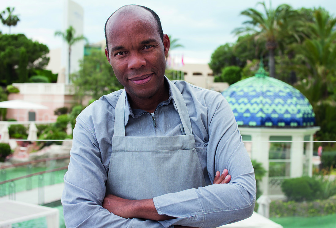 Marcel Ravin – Blue Bay* à Monaco (98) : l’art de l’instinct