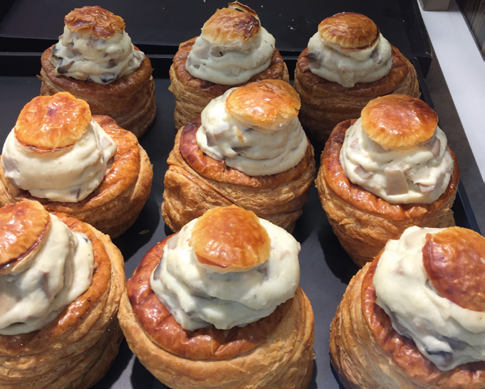 Le Mot A La Bouche Vol Au Vent Et Bouchees A La Reine Le Chef