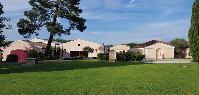 Photos © Domaine Château de Chantegrive
