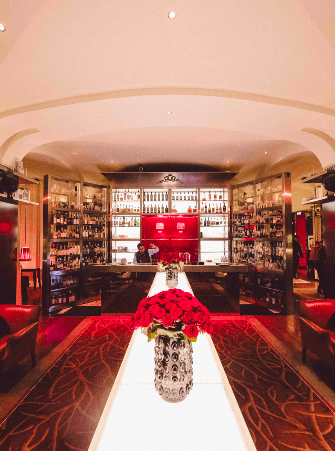 Le Bar Long du Royal Monceau se réinvente sous la houlette de Norihisa Semboshi