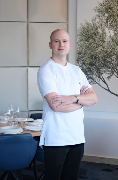 Martin Feragus nouveau chef exécutif du restaurant Les Oliviers*