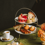 Un tea-time de Noël signé Éric Frechon et Pierre Hermé au Drugstore