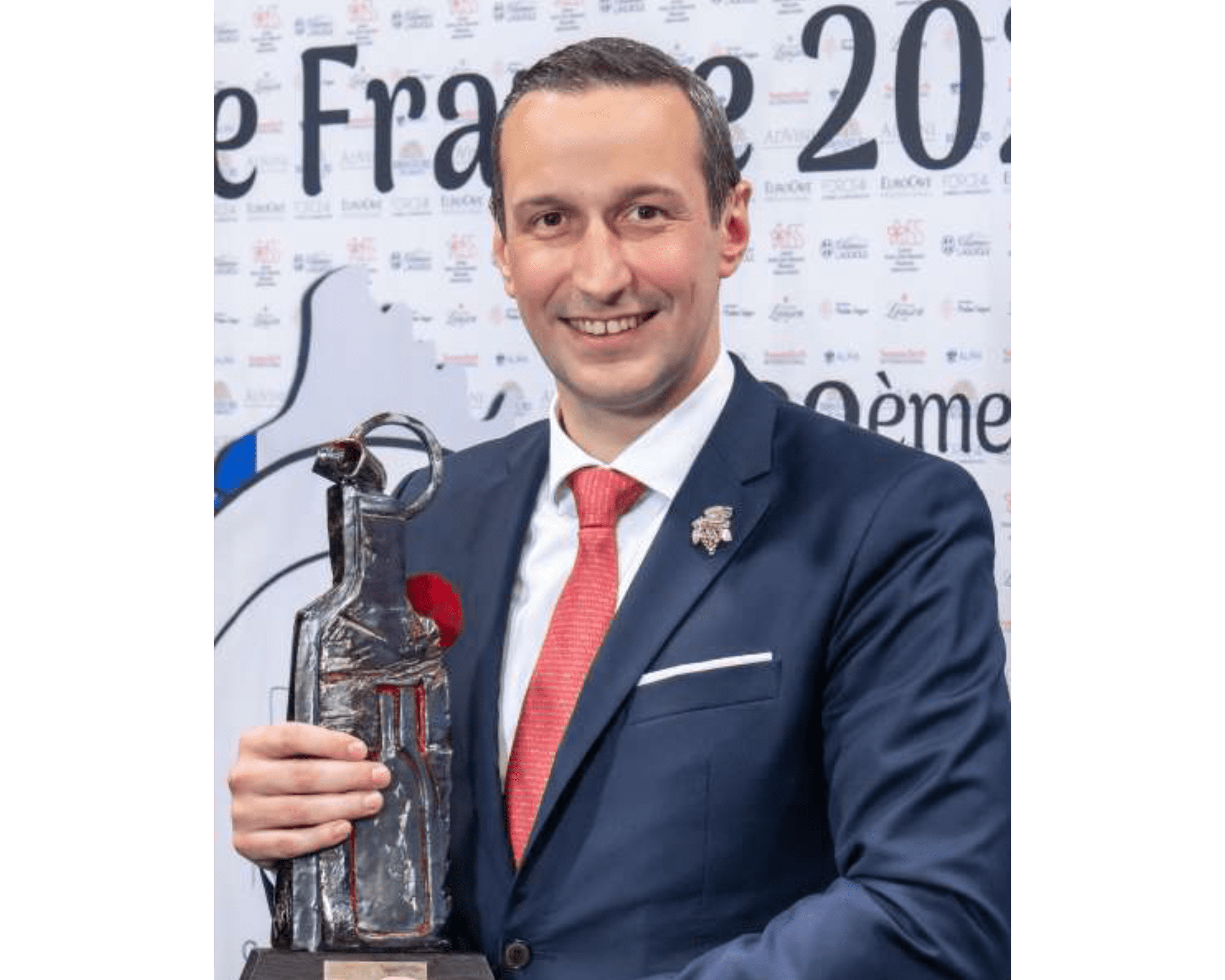 Xavier Thuizat sacré Meilleur Sommelier de France 2022