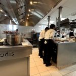 Une cuisine flambant neuve au restaurant Clos du Cèdre* à Beaune