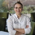 Jade Franceschino, Lalique** Château Lafaurie-Peyraguey (33) : la cuisinière de la pâtisserie