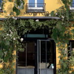 Une carte contemporaine par Tony Goncalves au Jardin d’Hiver de L’hôtel Molitor