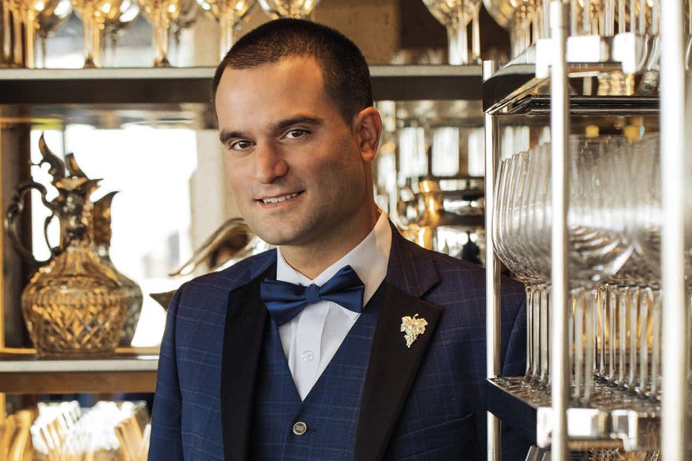 Victor González, La Tour d’Argent* – Paris (75) : quand le vin rencontre l’histoire