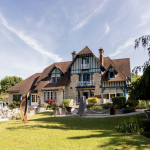 David Gallienne rend hommage à Claude Monet avec une série de dîners à quatre mains