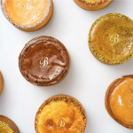 Maxence Barbot décline le flan en collection éphémère au Bristol Paris