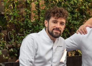 Axel Goujon ouvre sa chocolaterie aux côtés de l’Auberge du Vieux Puits
