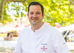 Nicolas Bottero cuisine pour 450 écoliers à Saint-Cannat