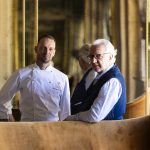 Alain Ducasse invite le chef suédois Björn Frantzén au Louis XV