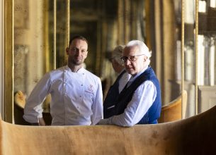 Alain Ducasse invite le chef suédois Björn Frantzén au Louis XV